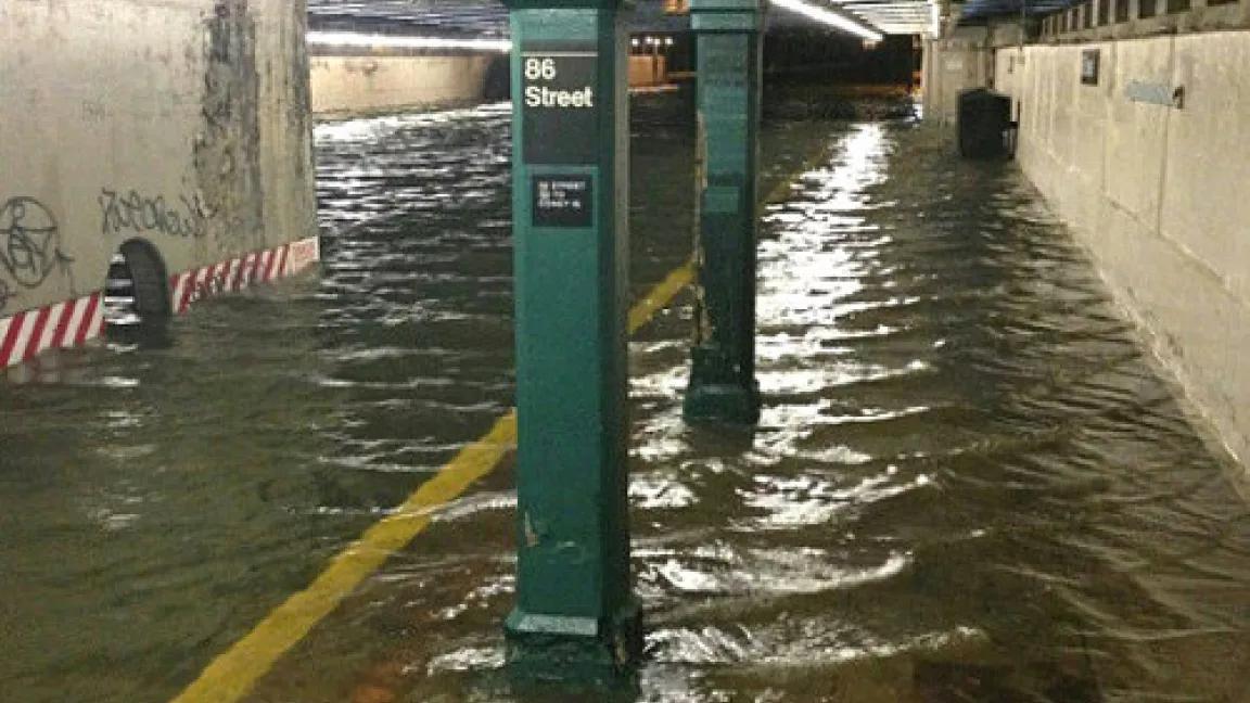 hurricane-sandy-subway-flooding1.jpg
