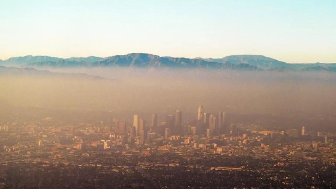 Thumbnail image for Thumbnail image for Smog sobre Los Angeles_Flickr_vlasta.jpg