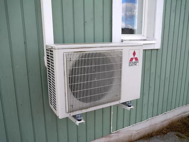Mitsubishi heat pump outdoor unit