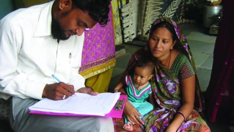 India.Heat.Action.Plan.Family.jpg