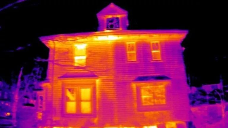 Infrared of Half Insulated Home.jpg