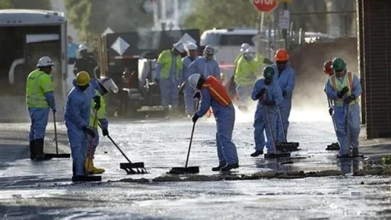 Los-Angeles-Oil-Spill_Petr.jpg
