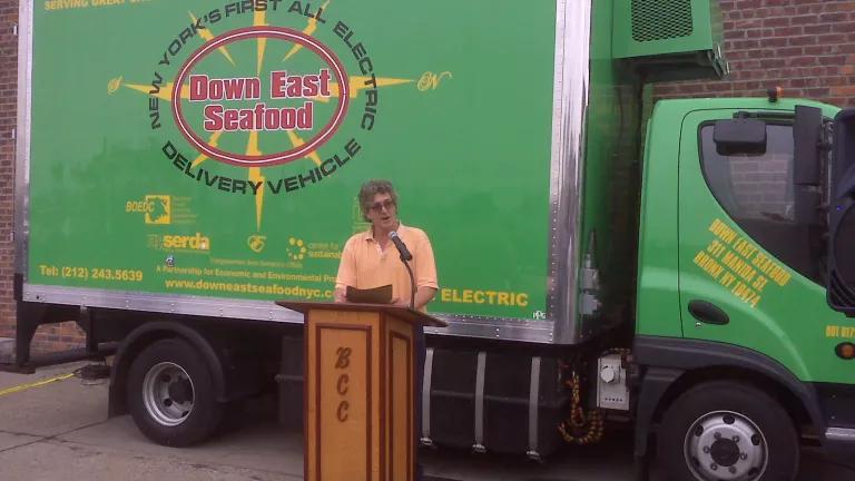 Smith electric truck NYC2.jpg