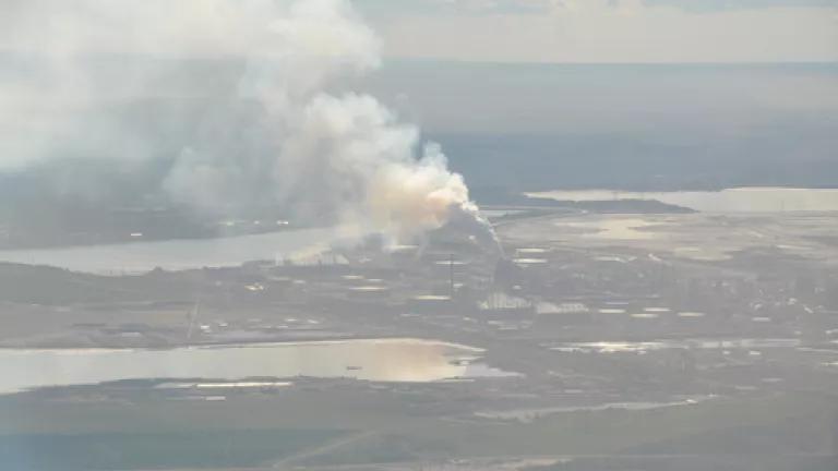 Tailings ponds around upgrader ouside Ft. McMurray credit David Hawkins.JPG