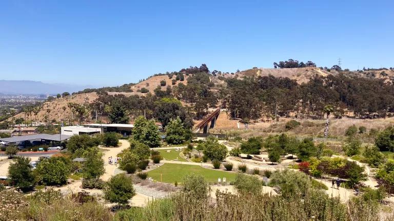 Stoneview Nature Center and Kenneth Hahn State Recreation Area