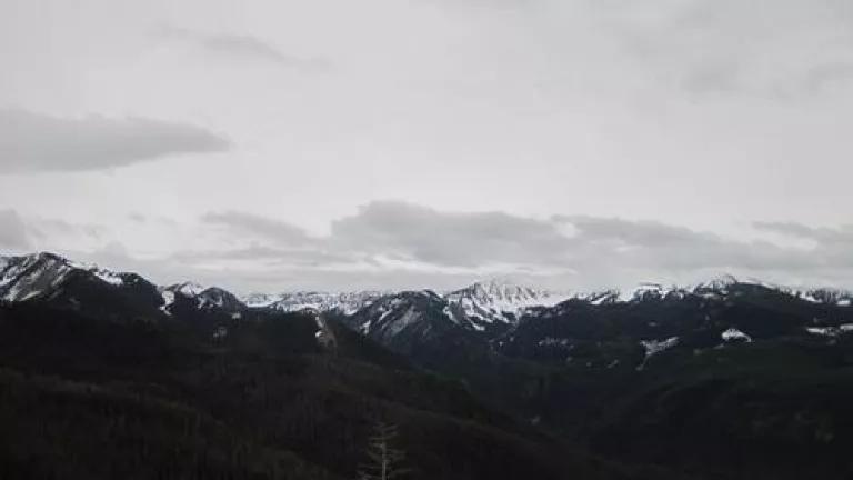 mountains.jpg