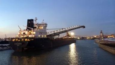 Algoma at Beemsterboer.jpg