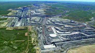 ECOFLIGHT-Coal_Mining_Wyoming_Black_Thunder59-620x465.jpg
