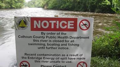 Kalamazoo River closing sign.jpg
