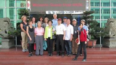 KamHing visit 18th Oct 2011.JPG