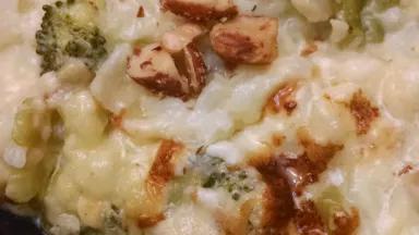 cheesy rice and broccoli casserole
