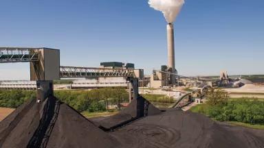 Prairie State coal plant in Marissa, IL