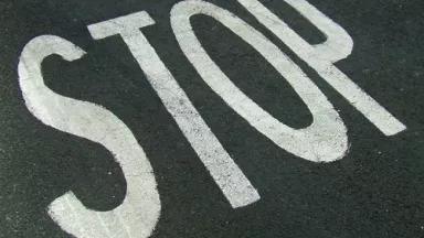 stop-1077973.jpg