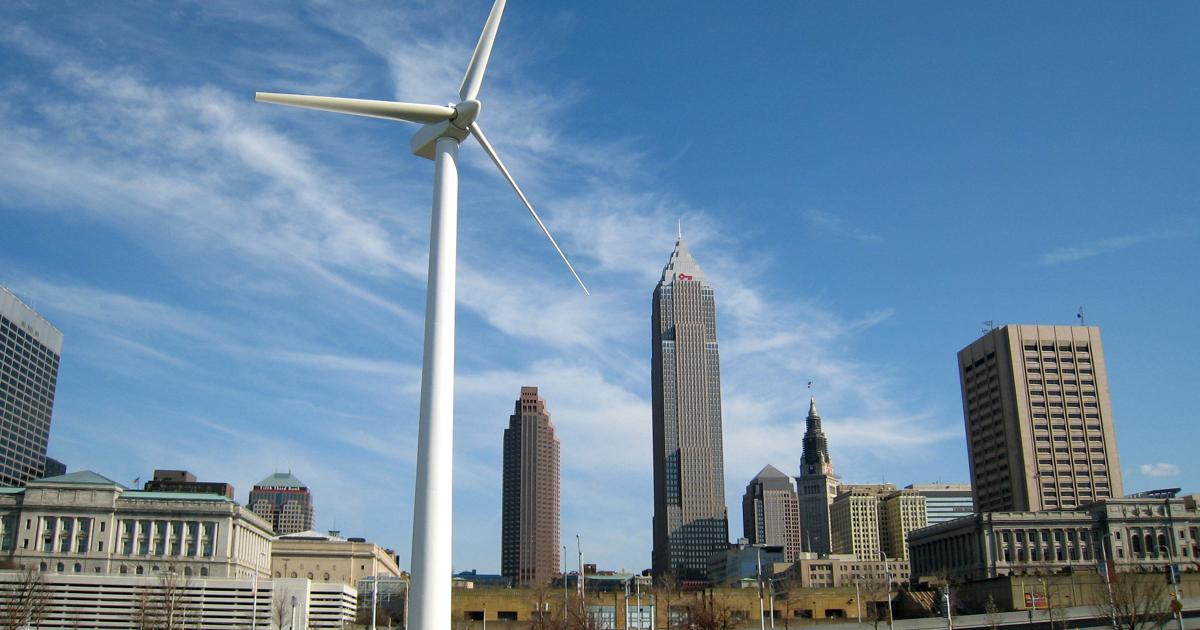 Green New Deal Rises to Scale of Climate Challenge